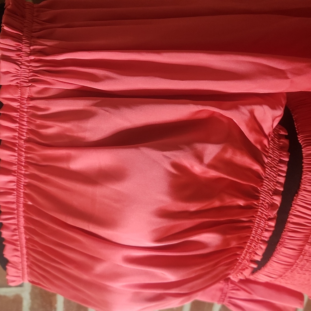 NWT Shug! Off-Shoulder top, medium - Picture 2 of 7